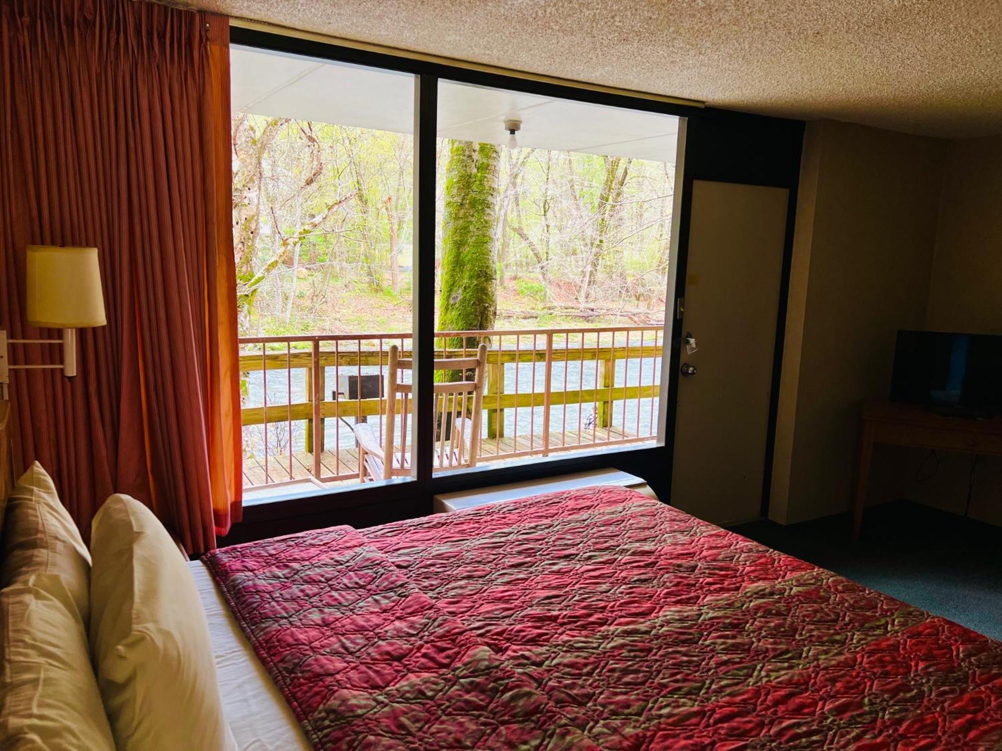 Newfound Lodge On The River شيرروكي المظهر الخارجي الصورة